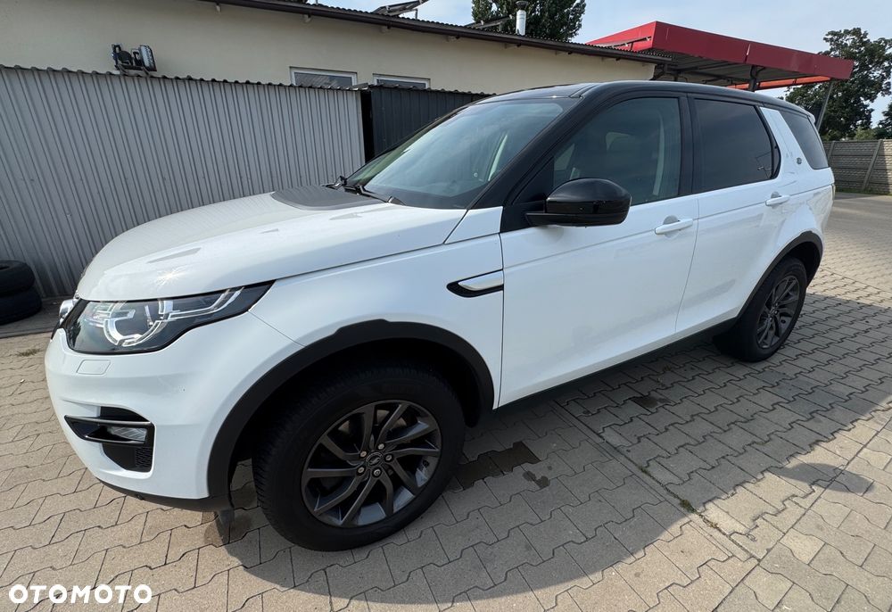 Land Rover Discovery Sport 2.0 TD4 HSE - 13