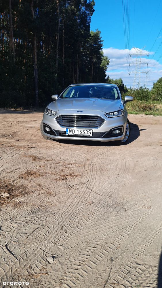 Ford Fusion - 2