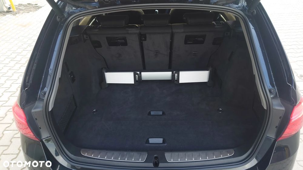 BMW Seria 3 330d Sport Line - 24