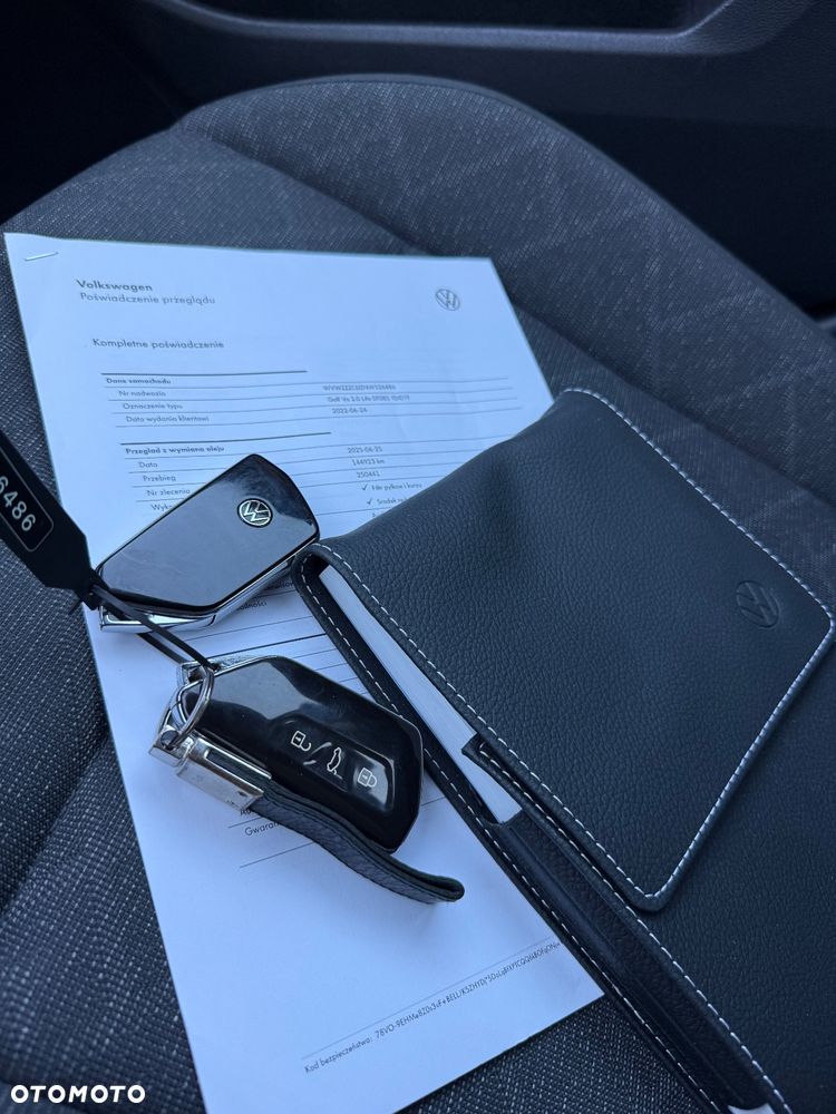 Volkswagen Golf VIII 2.0 TDI Life DSG - 40
