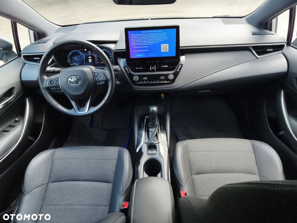 Toyota Corolla - 11