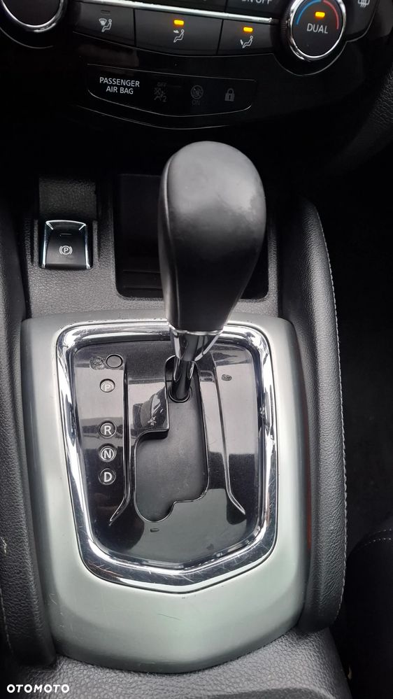 Nissan Qashqai - 16