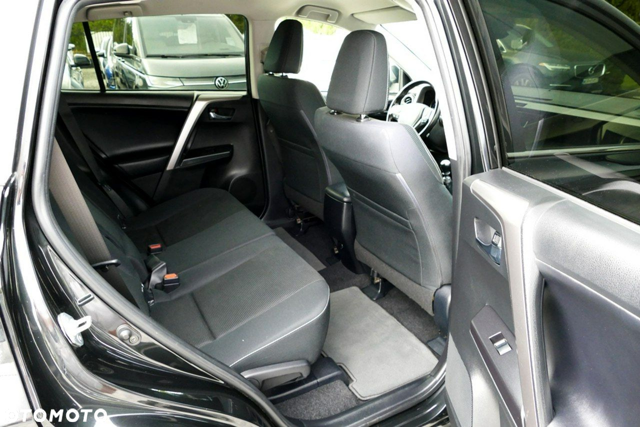 Toyota RAV4 - 32
