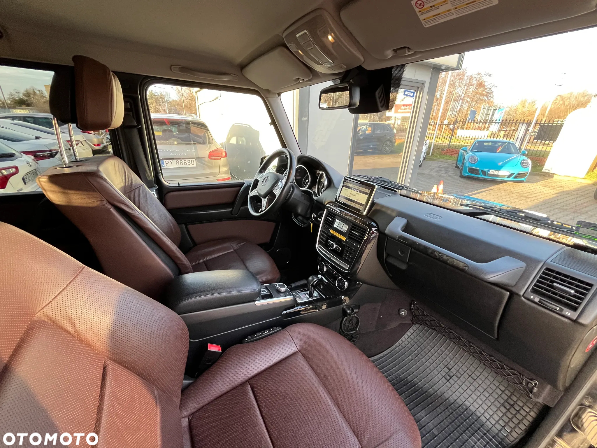 Mercedes-Benz Klasa G 350 BlueTec L - 32
