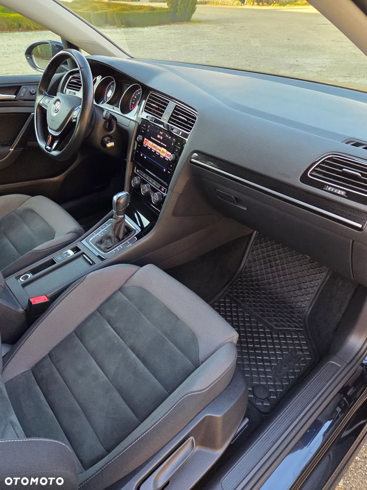 Volkswagen Golf 2.0 TDI BMT Highline DSG EU6 - 17