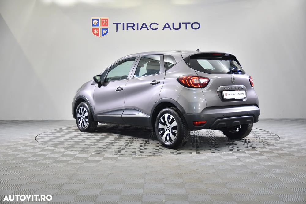 Renault Captur - 3