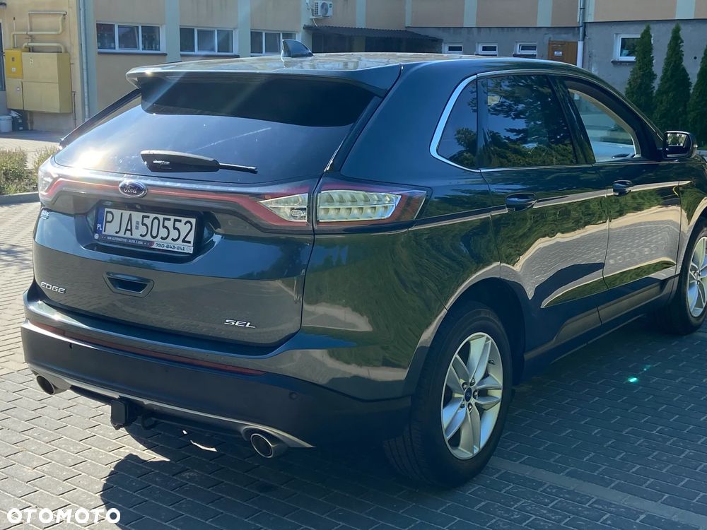 Ford Edge - 4