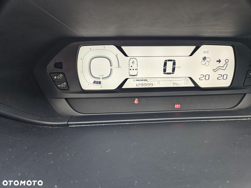Citroën C4 Picasso - 17