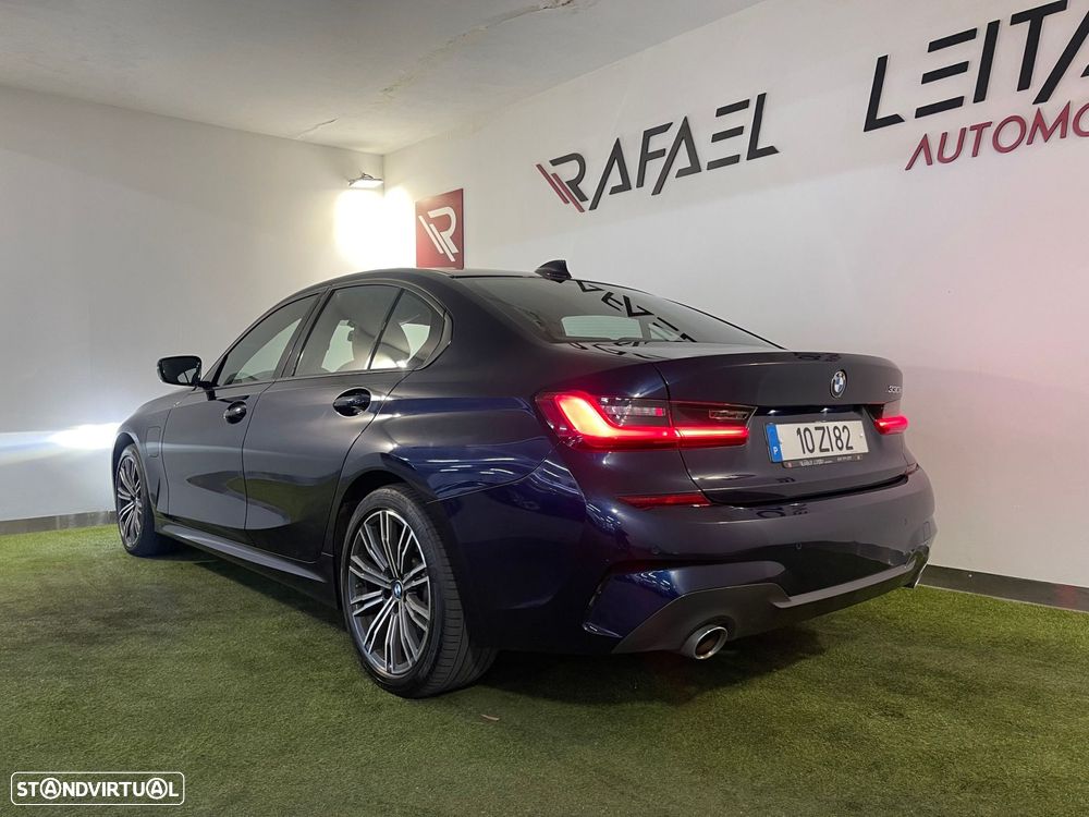 BMW 330 e Pack M Auto - 9