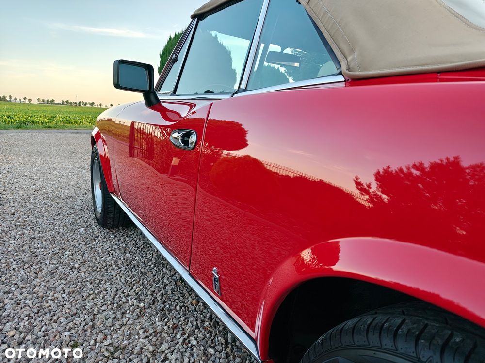 Fiat 124 Spider - 26