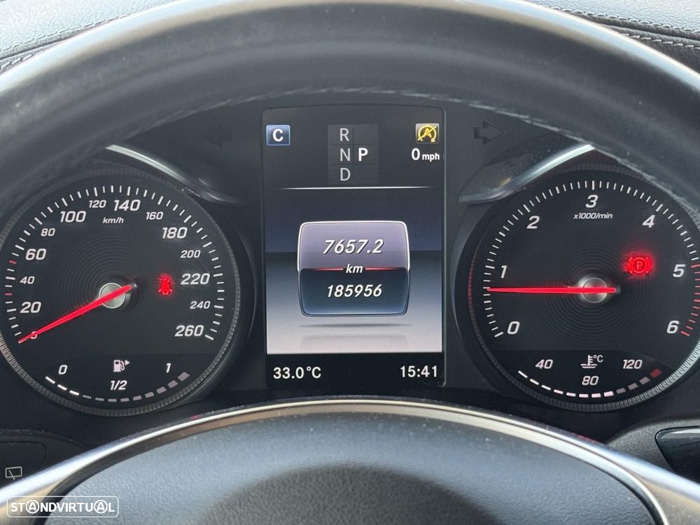 Mercedes-Benz GLC 220 d 4Matic 9G-TRONIC AMG Line - 13