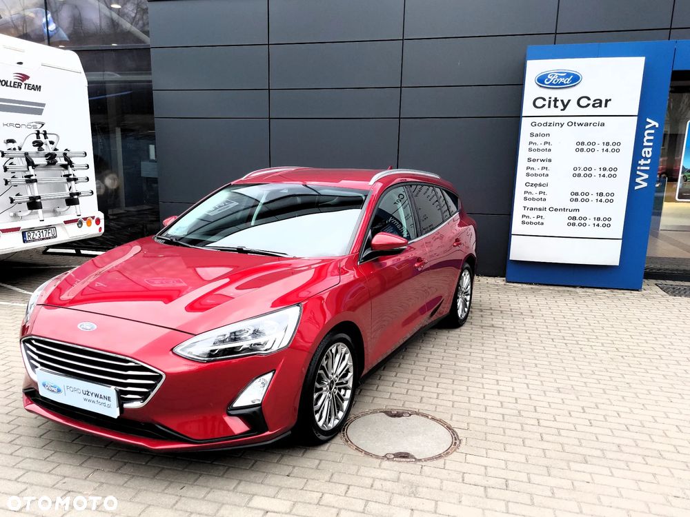 Ford Focus 1.5 EcoBoost Titanium - 23