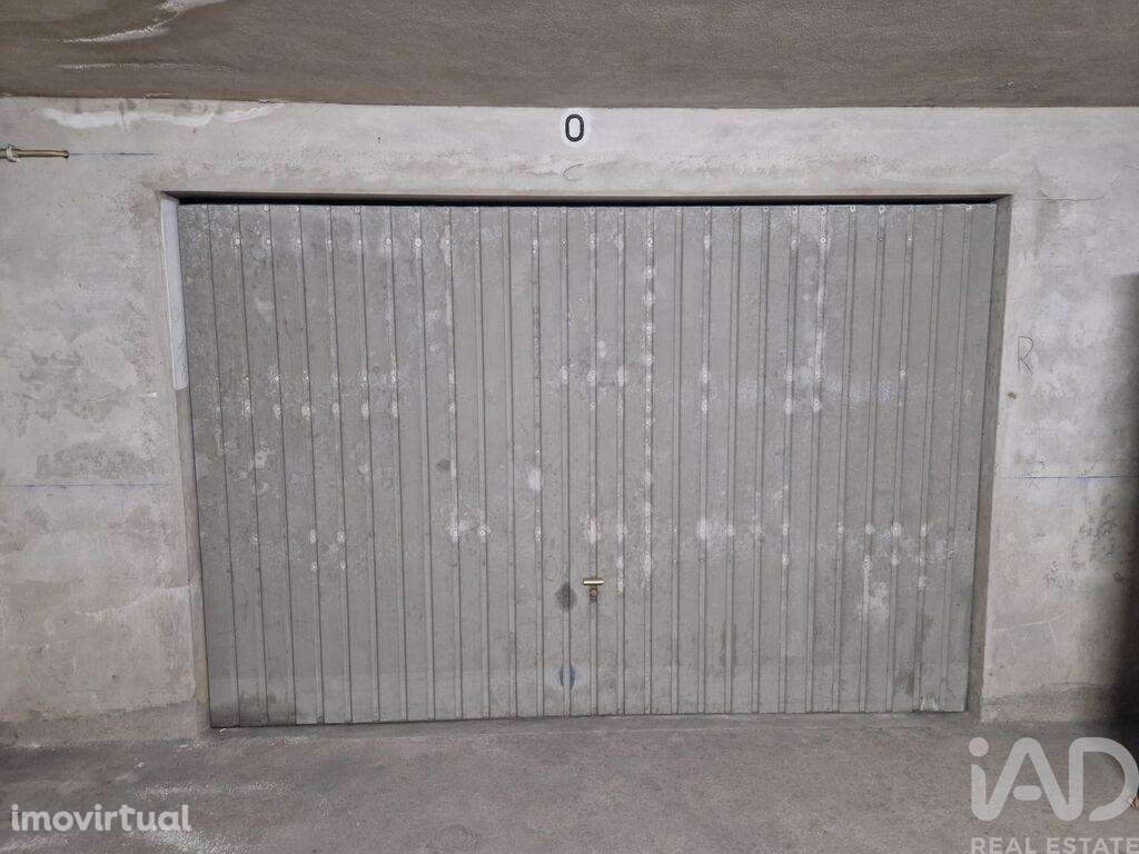 Parque de Estacionamento / Garagem / Box em Viana do Castelo e Meadela - Grande imagem: 2/9