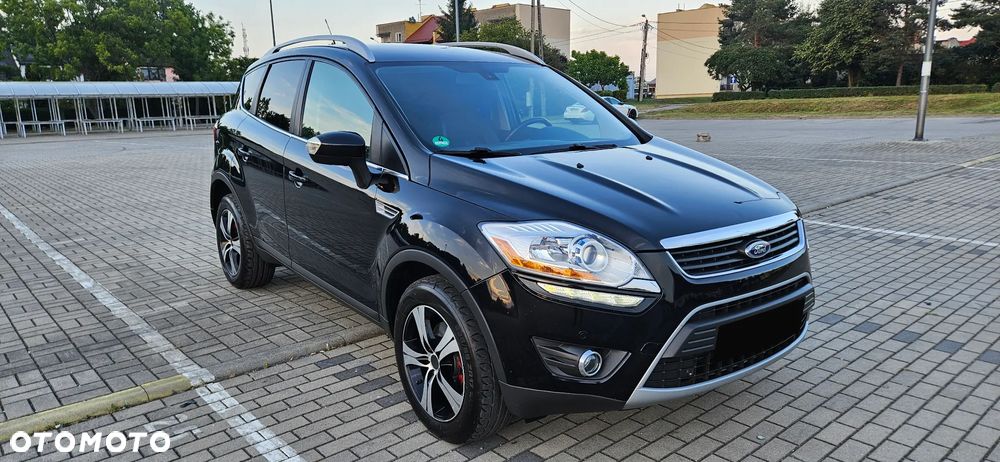 Ford Kuga 2.0 TDCi 4x4 Titanium - 2
