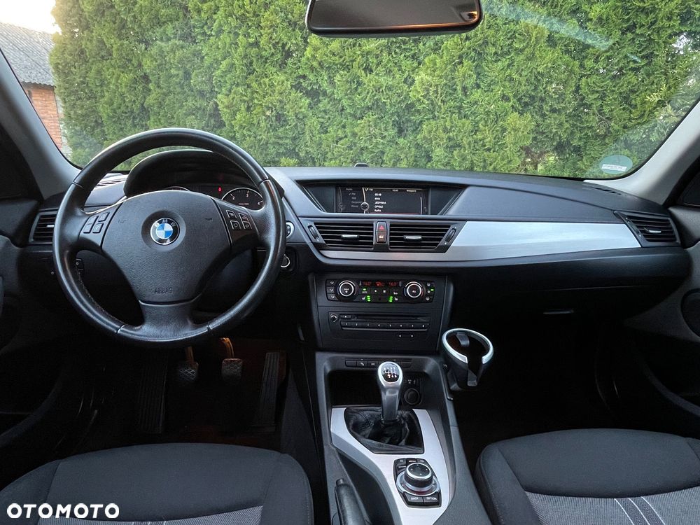 BMW X1 sDrive20d - 16