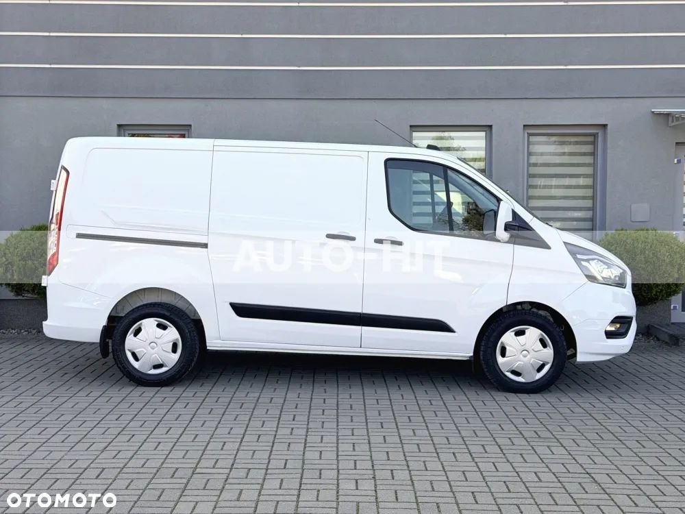 Ford Transit - 25