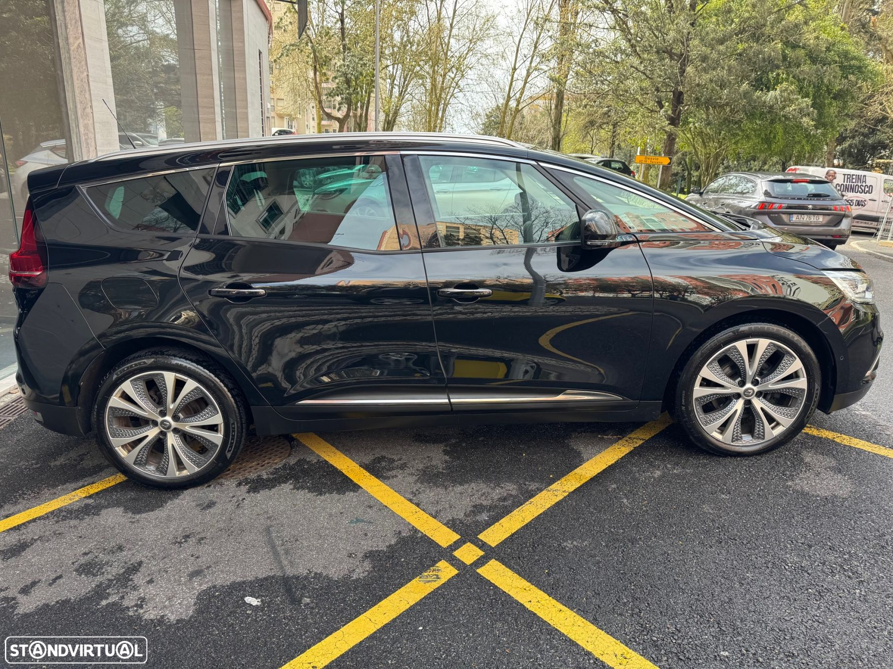 Renault Grand Scénic 1.6 dCi Dynamique S SS - 4