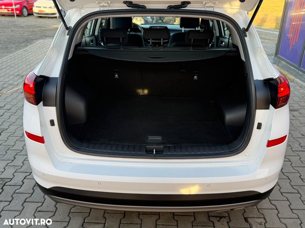 Hyundai Tucson blue 1.6 CRDi 4WD DCT Style - 25