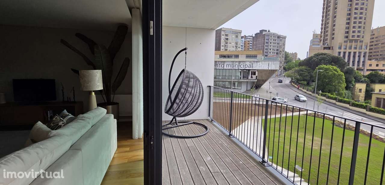Apartamento T3 em Gaia Centro | Design Moderno & Suítes - Grande imagem: 4/30