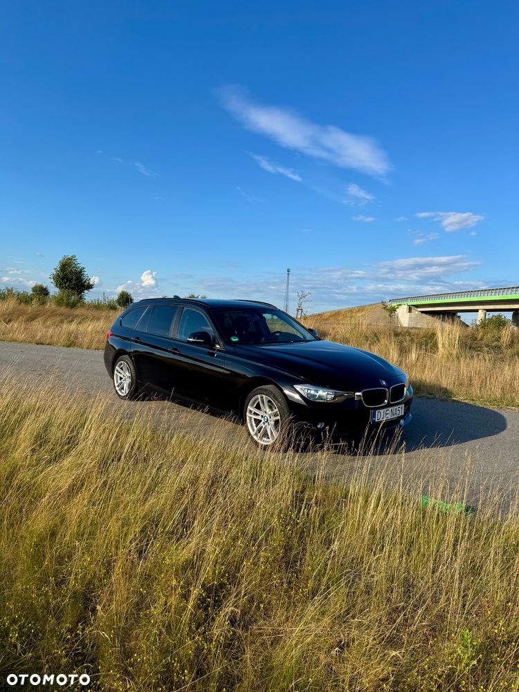 BMW Seria 3 316i - 2