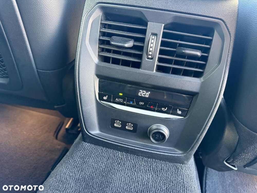 BMW Seria 3 320d M Sport Shadow sport - 23