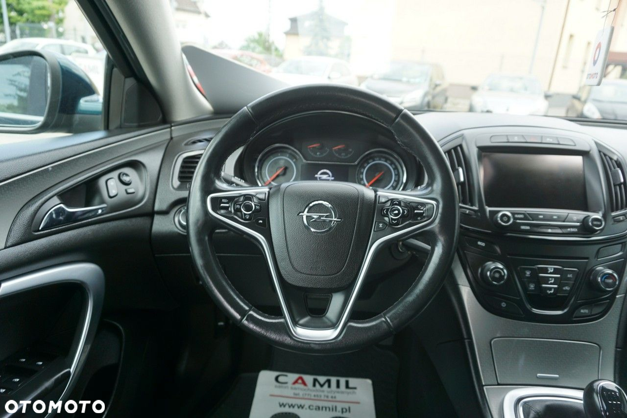 Opel Insignia - 13