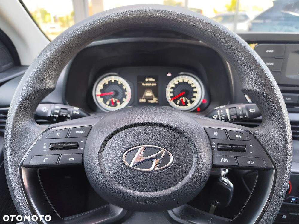Hyundai i20 1.2 Pure - 11