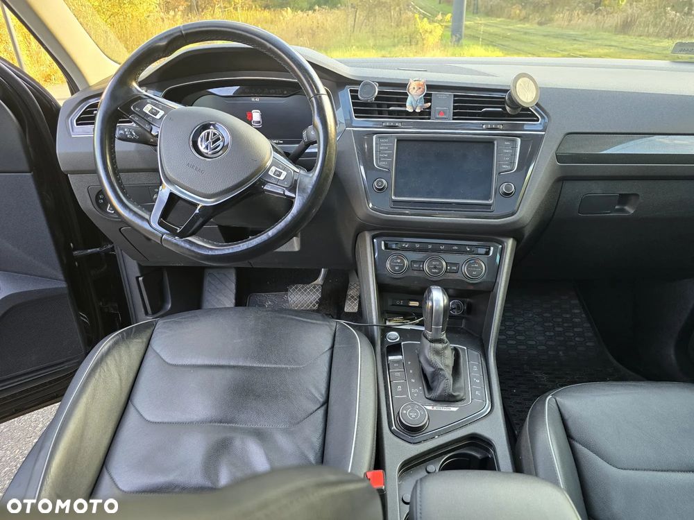 Volkswagen Tiguan - 14