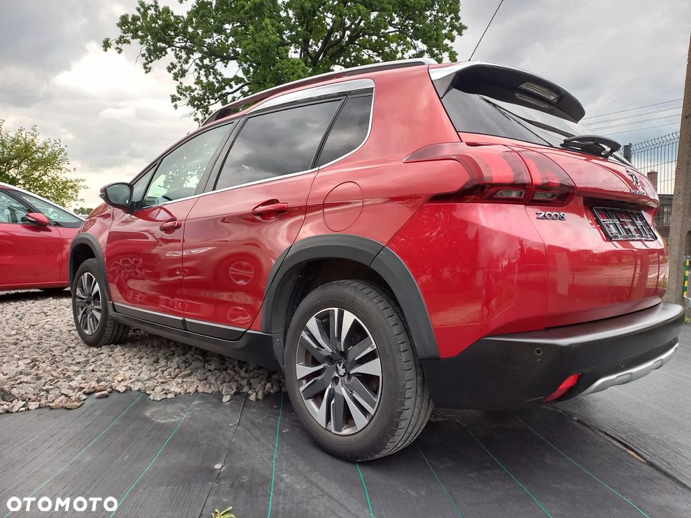 Peugeot 2008 1.2 Pure Tech Access EU6 - 10