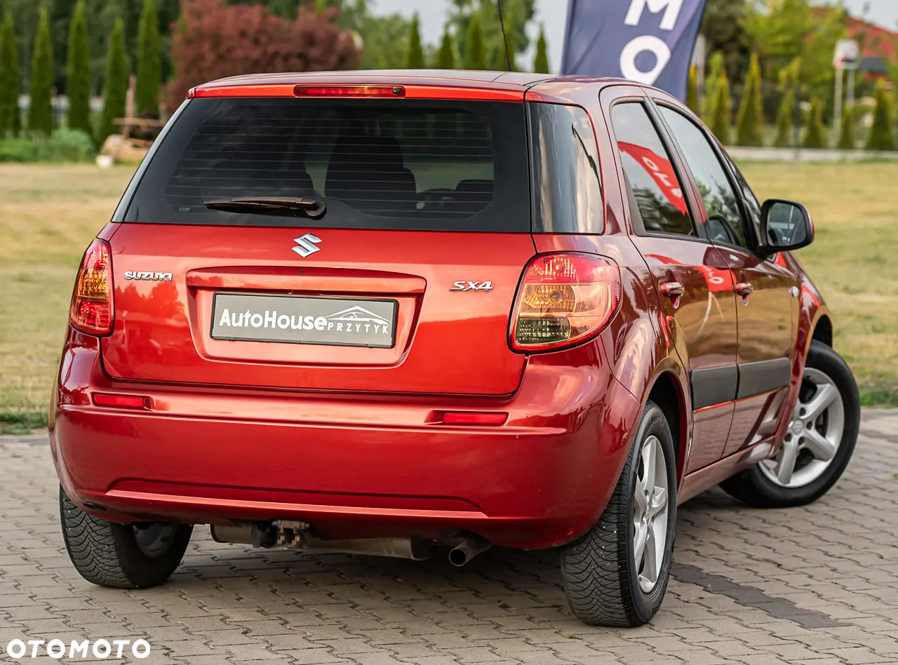 Suzuki SX4 1.6 Premium - 10