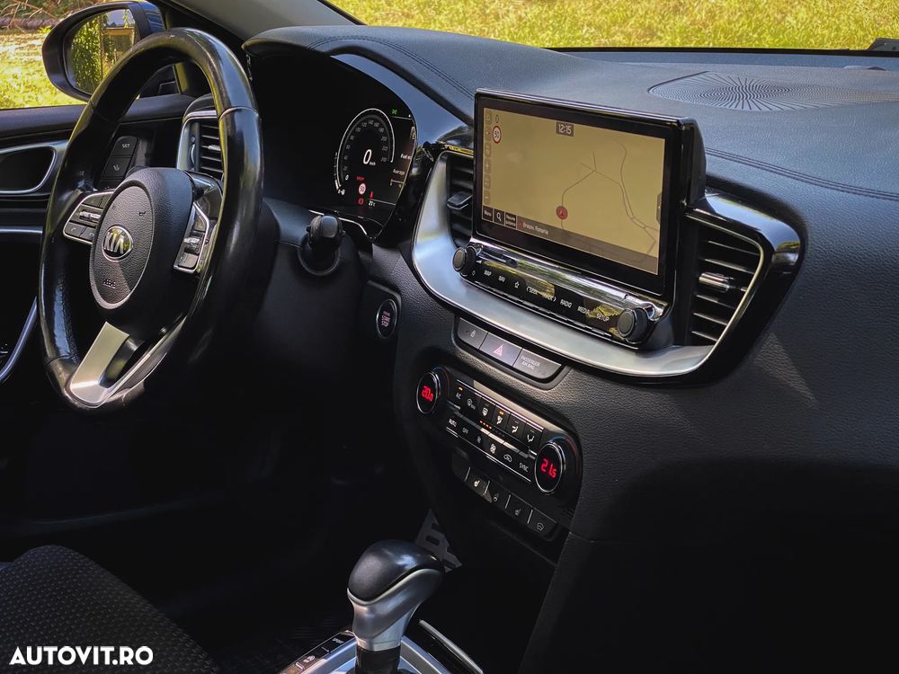 Kia XCeed 1.4 T-GDI 7DCT Style+ - 22