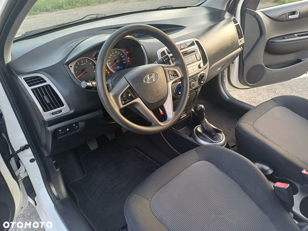 Hyundai i20 1.2 Comfort - 14