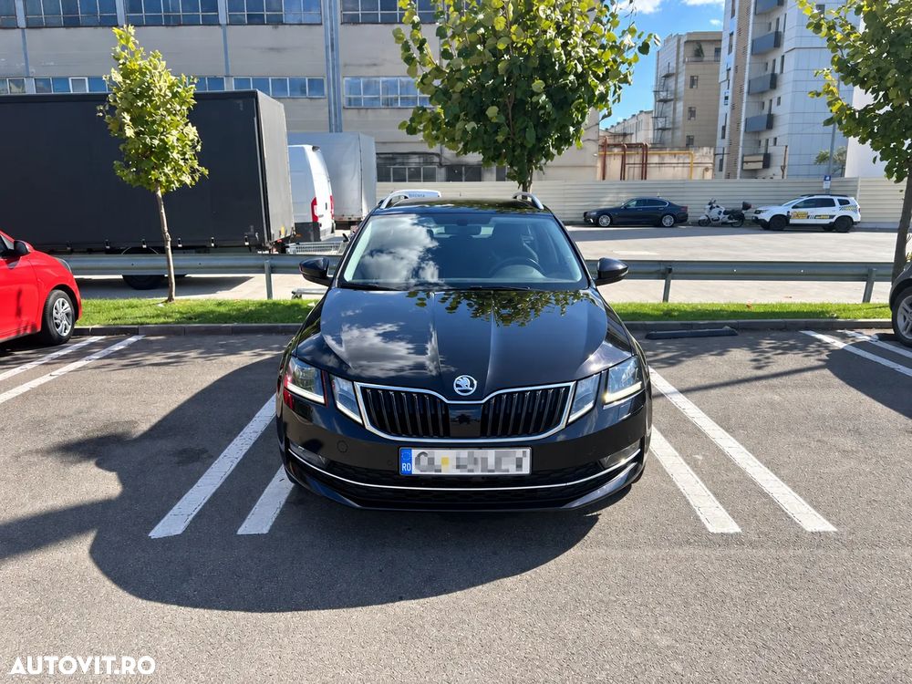 Skoda Octavia 1.6 TDI DSG Style - 10
