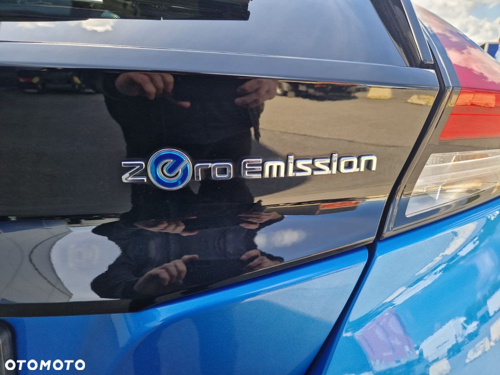 Nissan Leaf 40kWh N-Connecta - 19