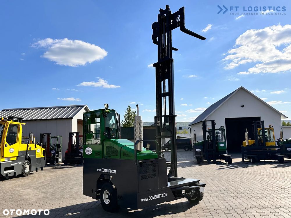 Combilift C4000 / TRIPLEX / 4900MM / GAZ / WOLNY SKOK / PRZESÓW WIDEŁ / JAK NOWY - 36