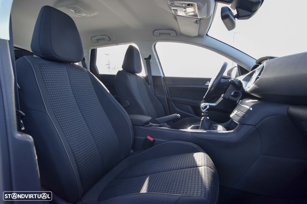 Peugeot 308 1.5 BlueHDi Style - 16