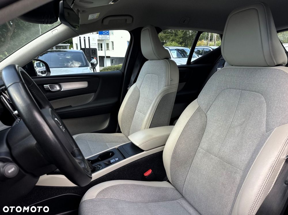 Volvo XC 40 - 21