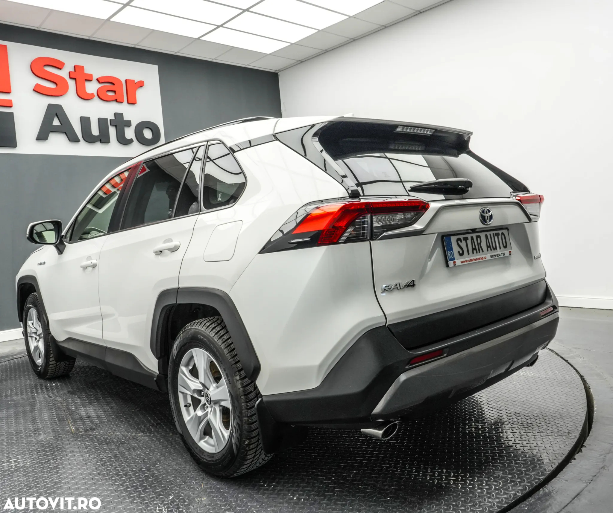Toyota RAV4 2.5 Hybrid VVT-iE 4x4 Dynamic - 4