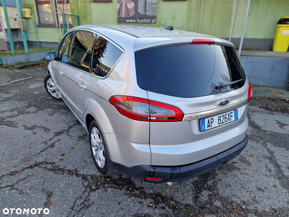 Ford S-Max 2.0 TDCi DPF Titanium - 24