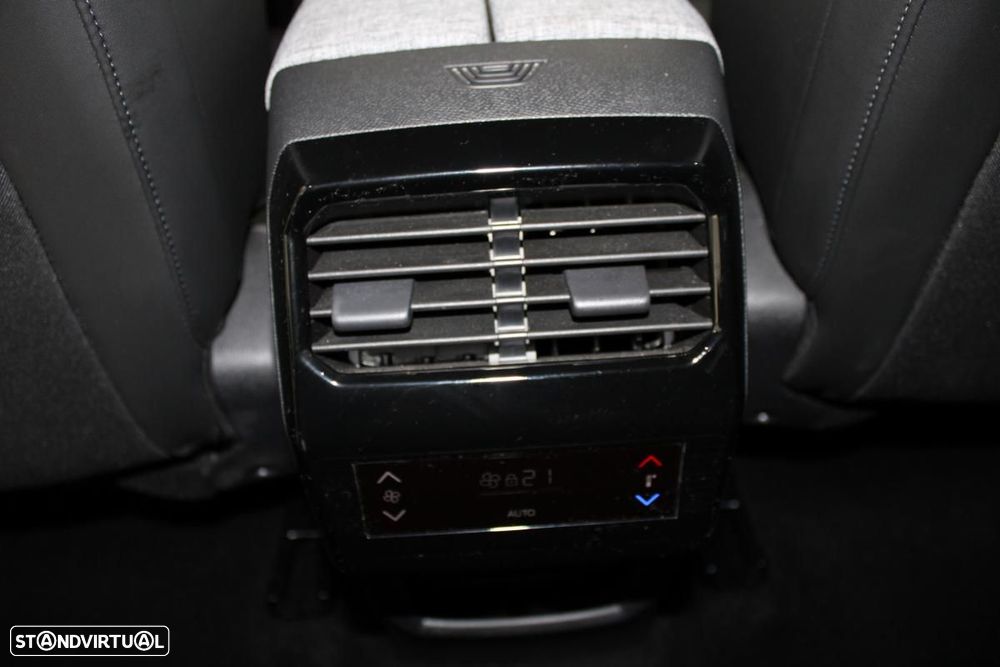 Peugeot E-5008 210 Allure Business - 18