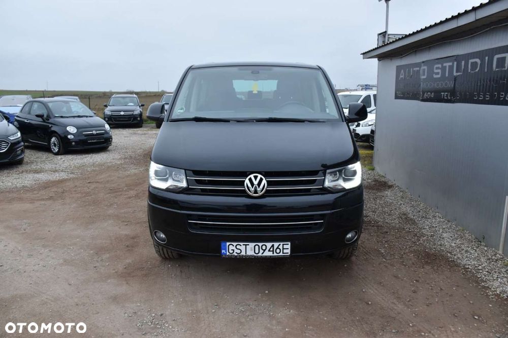 Volkswagen Multivan - 31