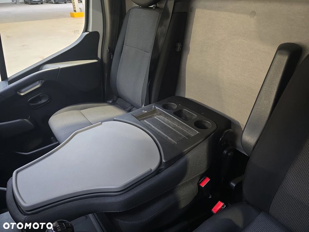 Renault master - 24