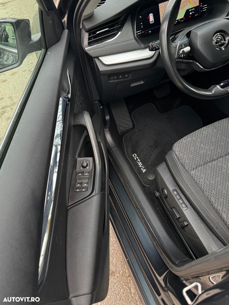 SKODA Octavia 2021 — imagine 13