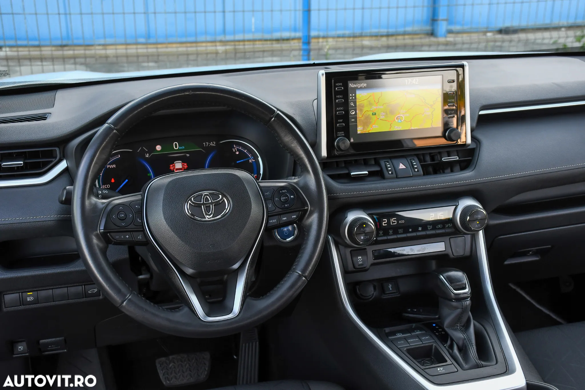 Toyota RAV4 2.5 Hybrid VVT-iE 4x2 Dynamic - 2