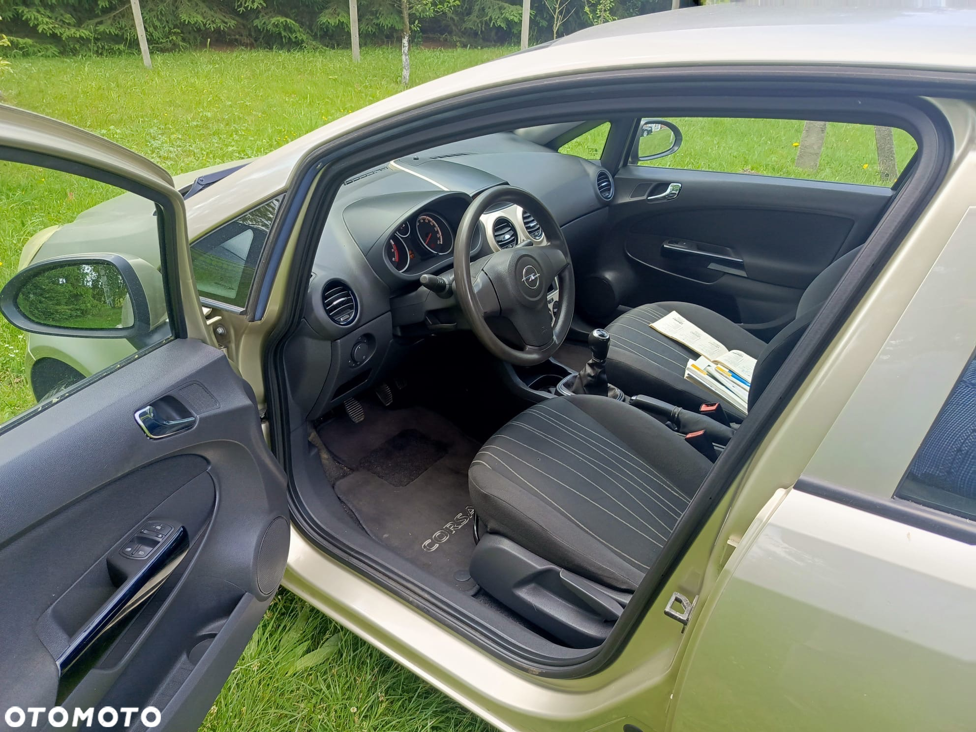 Opel Corsa 1.4 16V Edition - 22