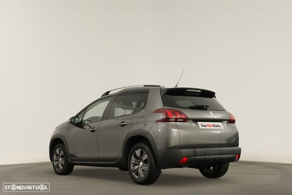 Peugeot 2008 1.2 PureTech Signature - 3
