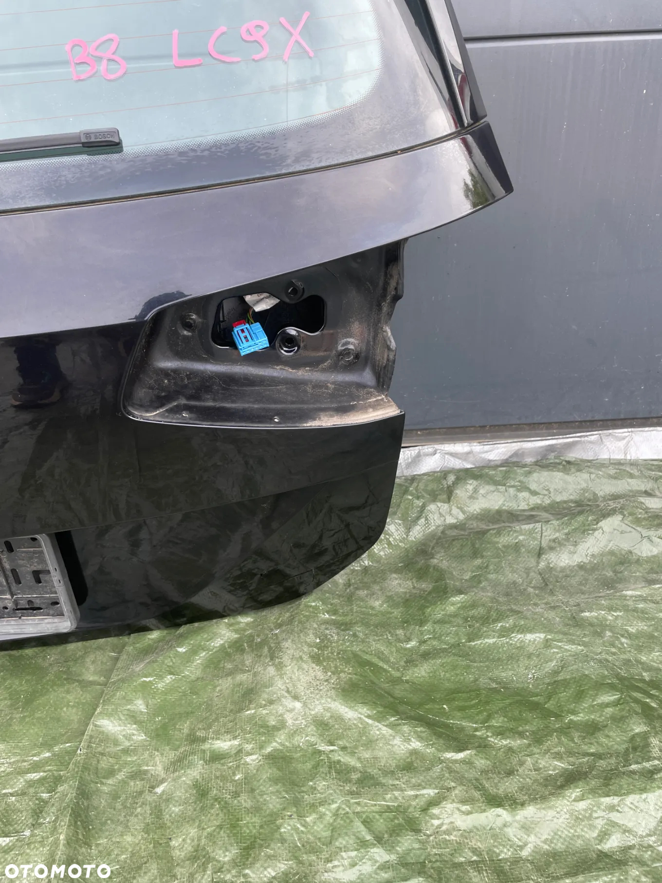 VW Passat B8 kombi klapa bagażnika lc9x 17 ROK w kolor pod miernik - 3