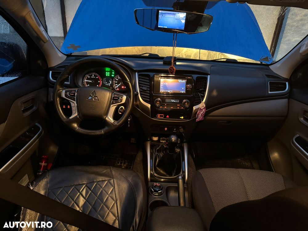 Mitsubishi L200 Double Cab M/T Instyle - 4