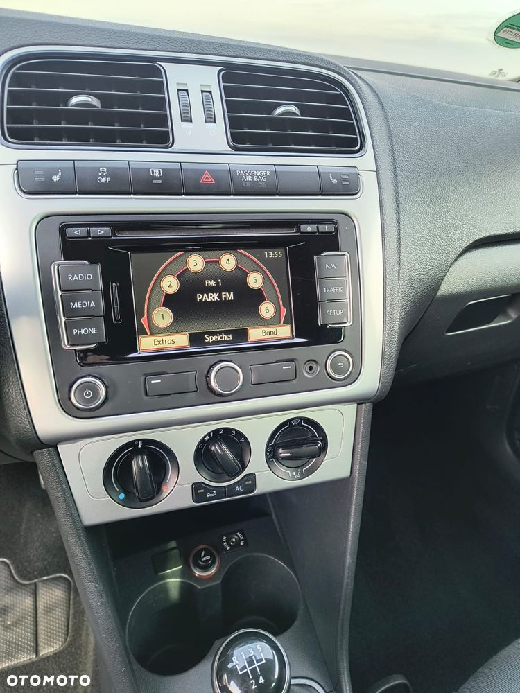 Volkswagen Polo 1.4 Team - 12