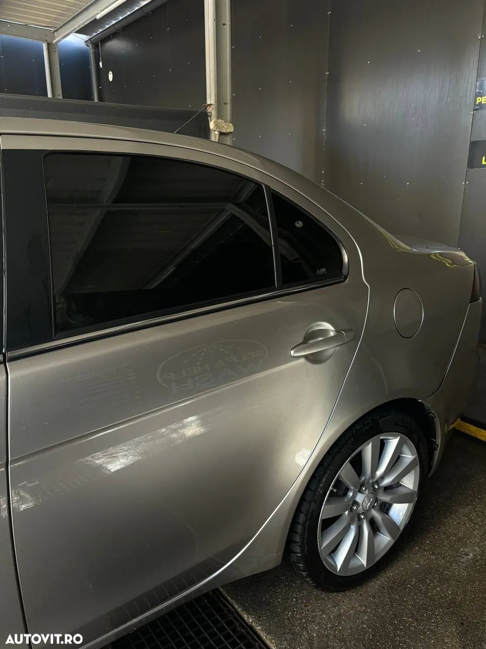 Mitsubishi Lancer - 4